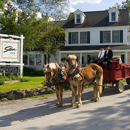 The Stowe Village Inn エクステリア 写真
