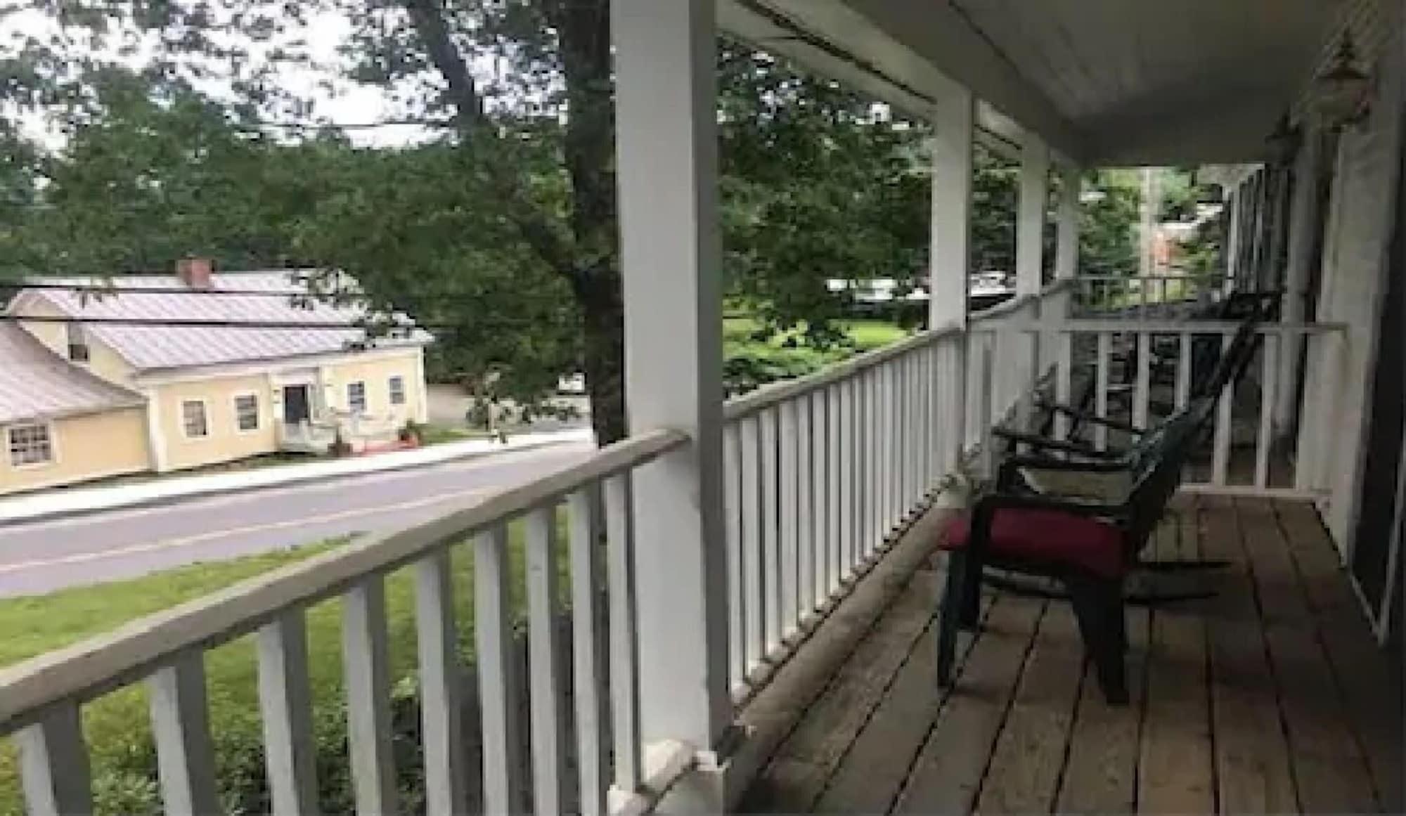 The Stowe Village Inn エクステリア 写真