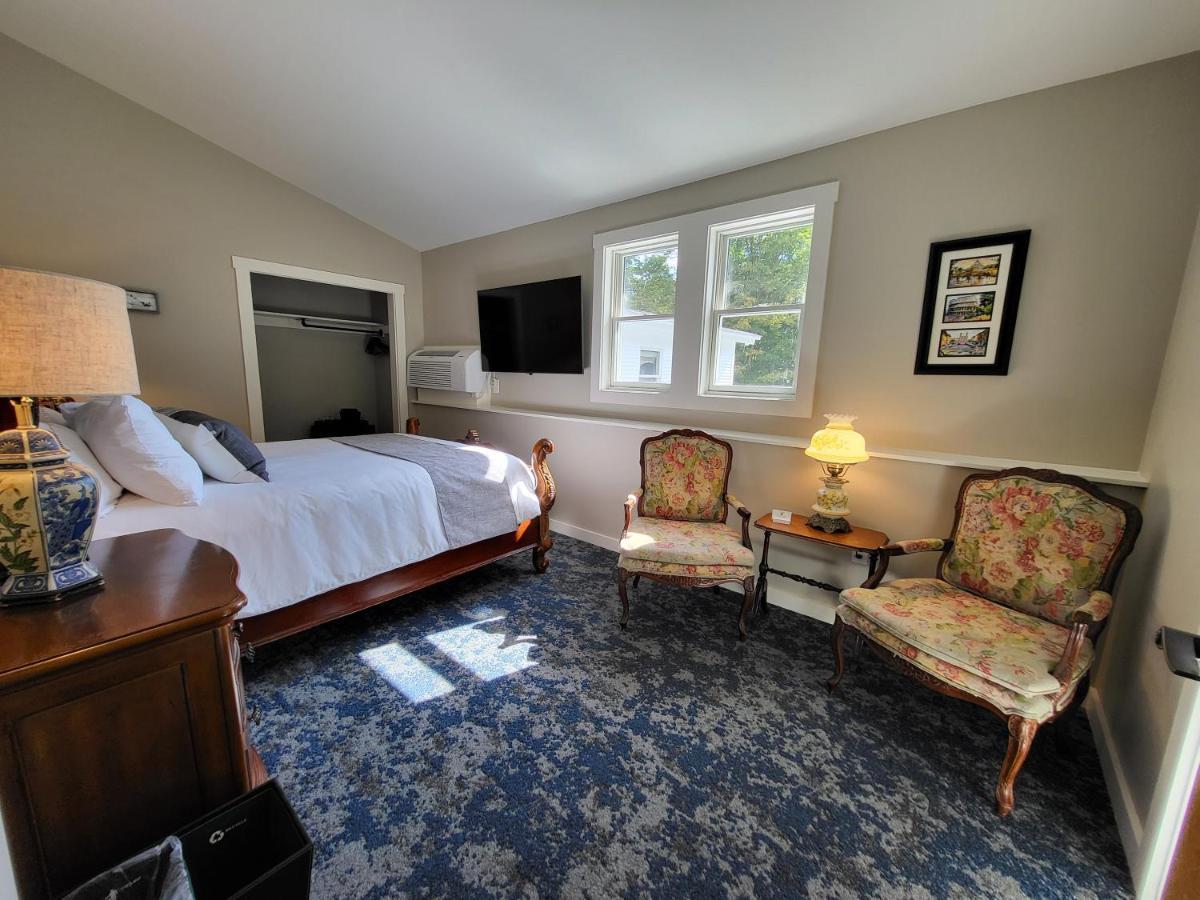 The Stowe Village Inn エクステリア 写真