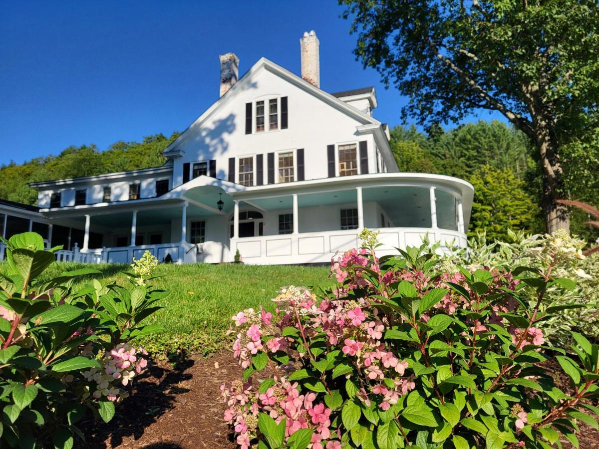 The Stowe Village Inn エクステリア 写真