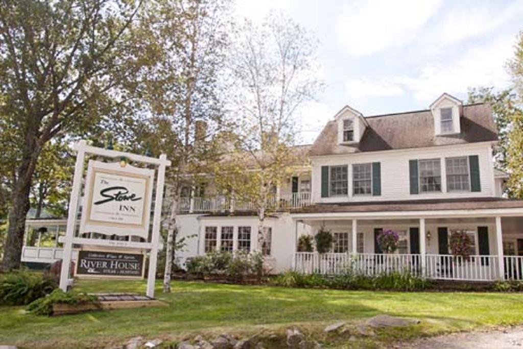The Stowe Village Inn エクステリア 写真